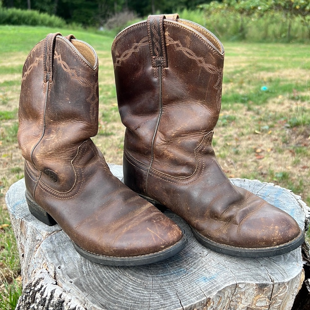 Ariat Roper Boots, Size 7B, brown